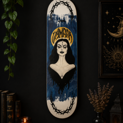 Planche décorative “Vampira”
